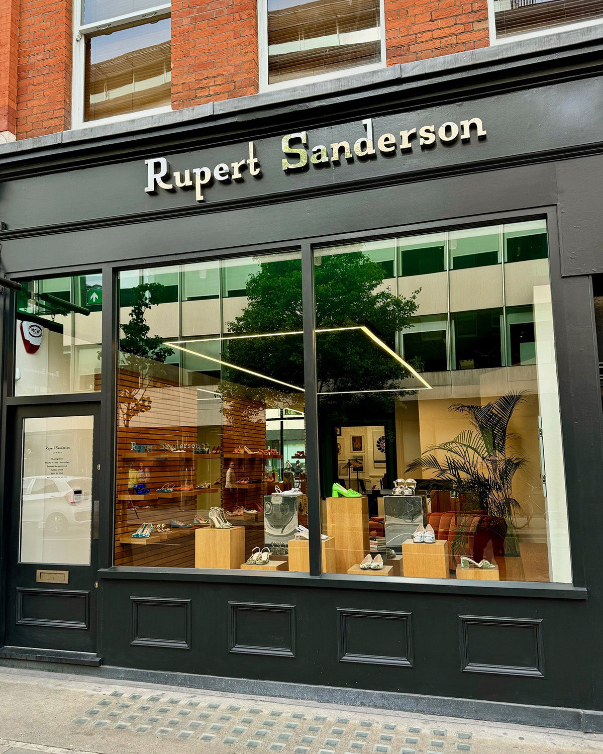Rupert Sanderson⢠| The Official Store